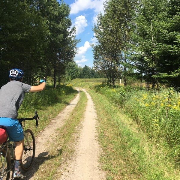 Véloroute des Draveurs with Kerianne